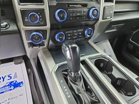 Used 2019 Ford F150 Lariat AWD/4WD image 21