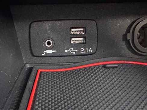 Used 2023 Subaru Crosstrek 2.0i Premium w/ Special Edition image 24