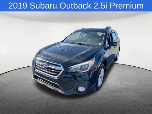 Used 2019 Subaru Outback 2.5i Premium AWD/4WD image 1