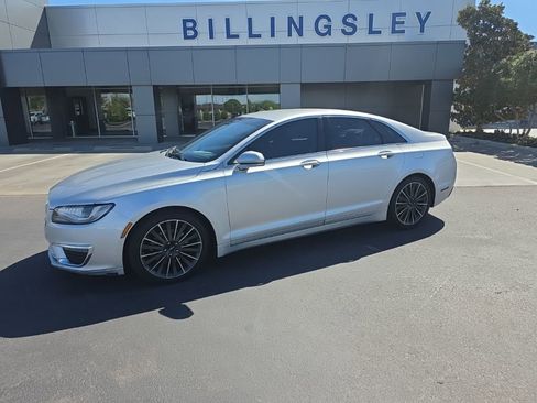 Used 2018 Lincoln MKZ Premiere image 2