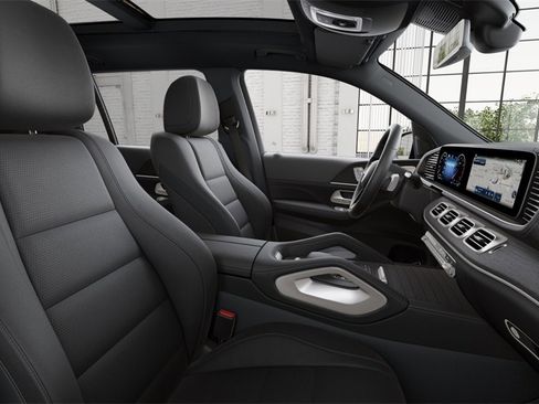 New 2025 Mercedes-Benz GLS 450 4MATIC image 39