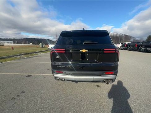 New 2026 Chevrolet Traverse LT w/ Sun and Wheel Package image 7