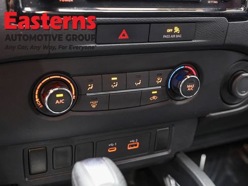 Used 2022 Nissan Frontier S RWD image 19