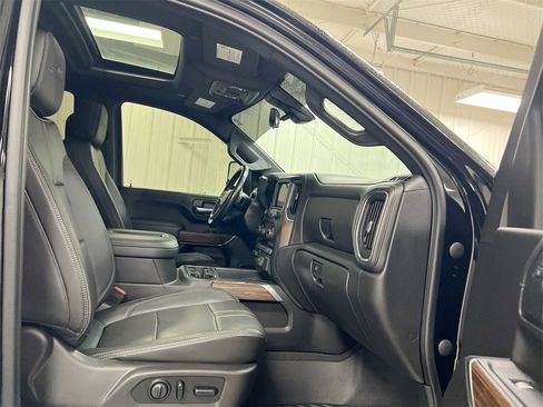 Used 2020 Chevrolet Silverado 2500 High Country w/ Z71 Off-Road Package image 23