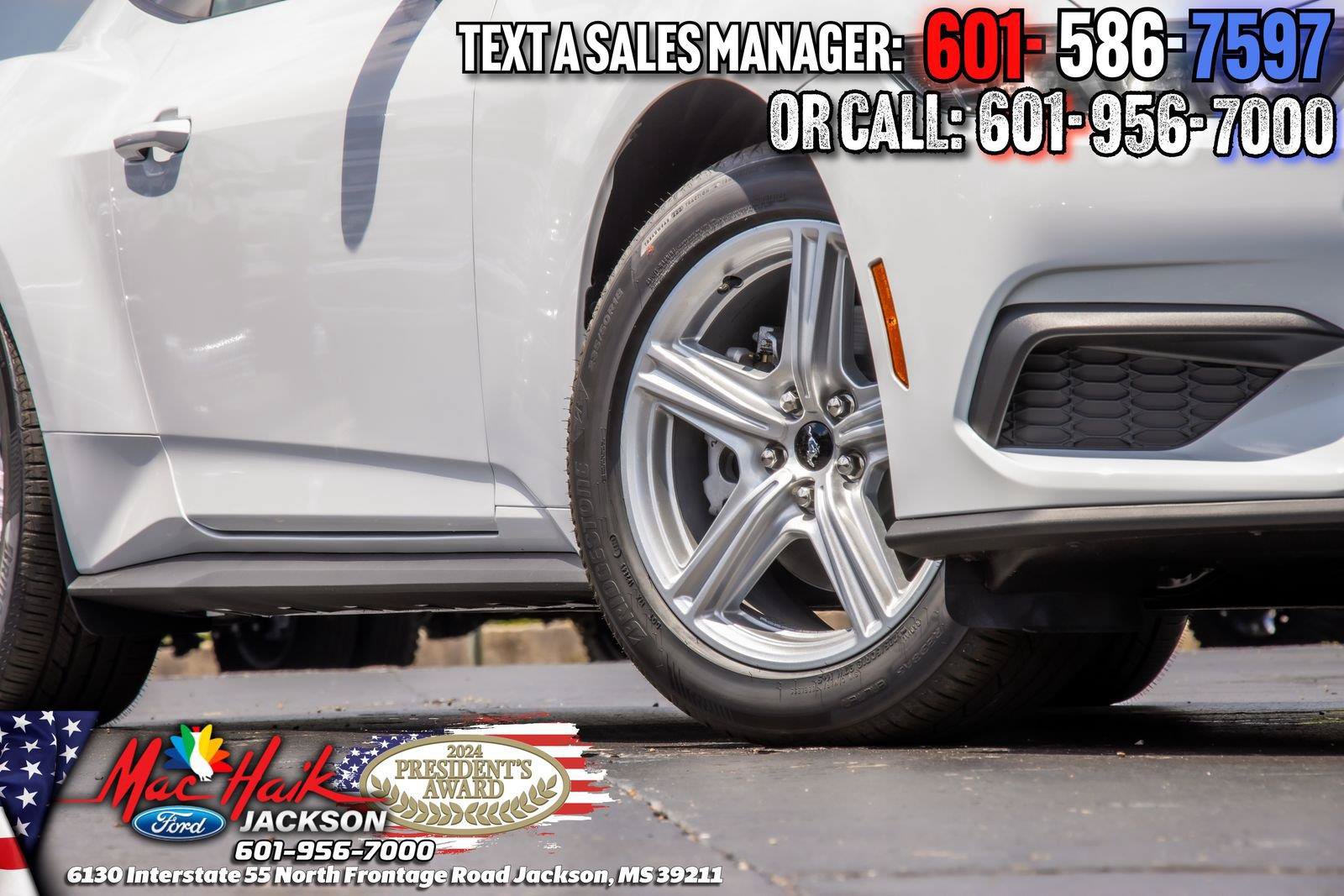 Used 2026 Ford Mustang Coupe RWD image 3