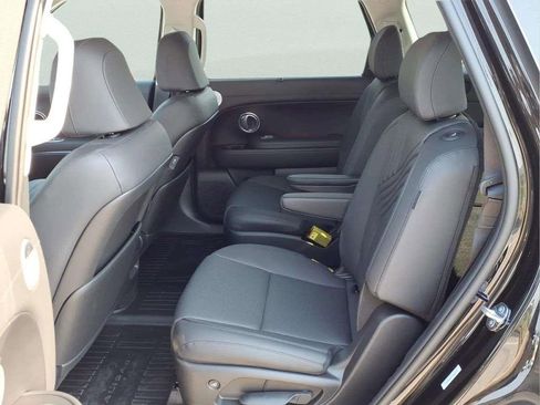 New 2026 Hyundai Palisade SEL Premium FWD image 10