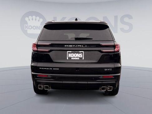 New 2026 GMC Acadia Denali Ultimate image 5