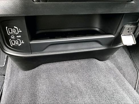 New 2026 RAM 2500 Tradesman AWD/4WD image 28