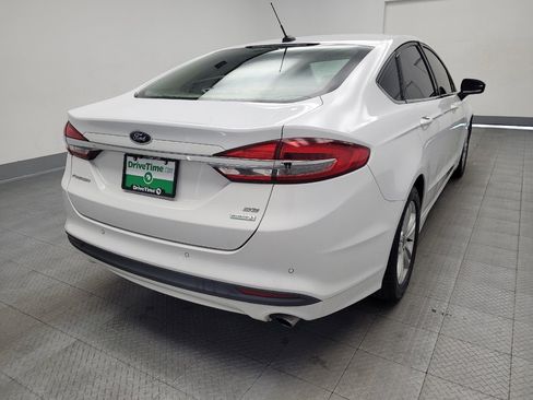 Used 2018 Ford Fusion SE w/ Fusion SE Technology Package FWD image 7