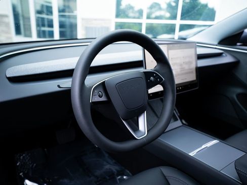 Used 2026 Tesla Model 3 RWD image 24