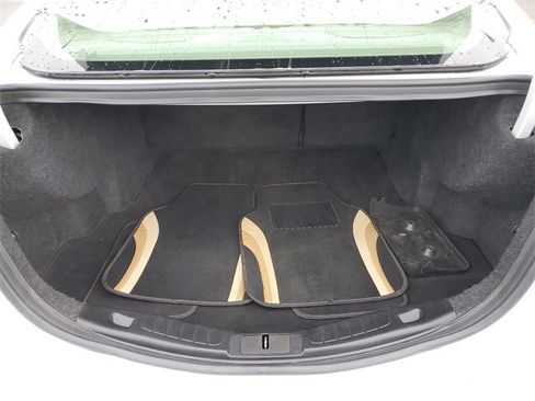 Used 2017 Ford Fusion Platinum image 37