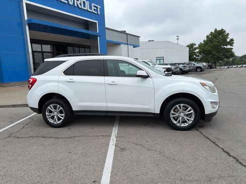 Used 2016 Chevrolet Equinox LT w/ Convenience Package FWD image 2