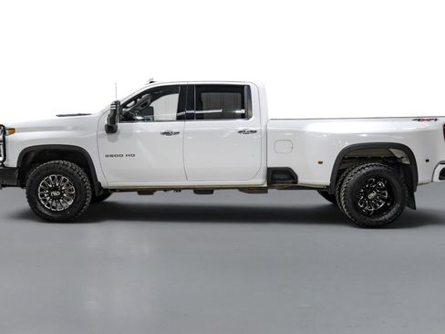 Used 2023 Chevrolet Silverado 3500 LTZ w/ LTZ Plus Package AWD/4WD image 10