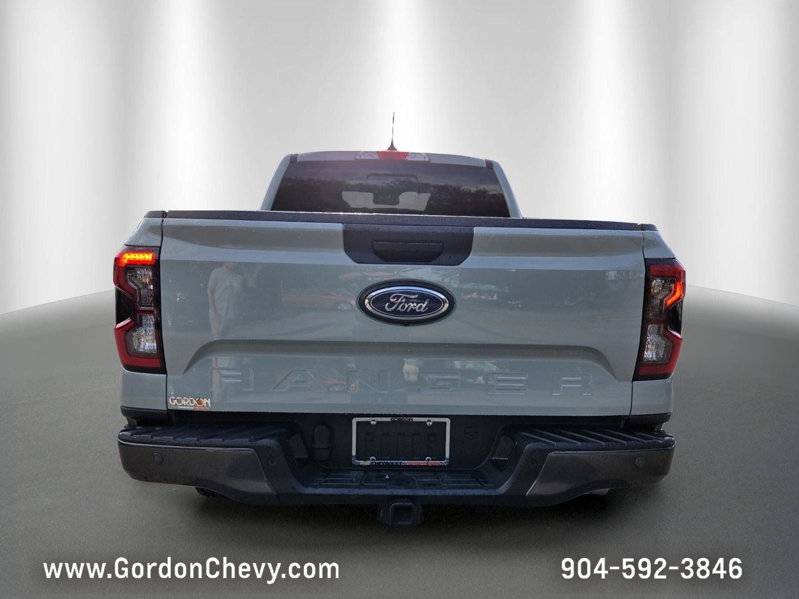 Used 2024 Ford Ranger XLT w/ Trailer Tow Package RWD image 4