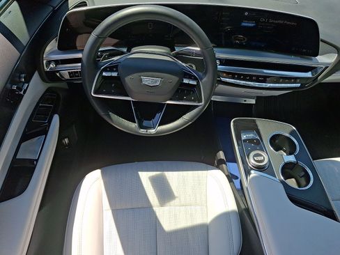 Certified 2024 Cadillac Lyriq Sport AWD/4WD image 22