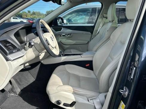 Certified 2023 Volvo XC90 B5 Core image 10