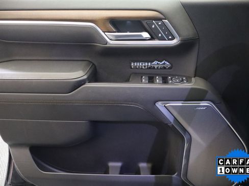 Used 2025 Chevrolet Silverado 1500 High Country w/ Midnight Edition image 35