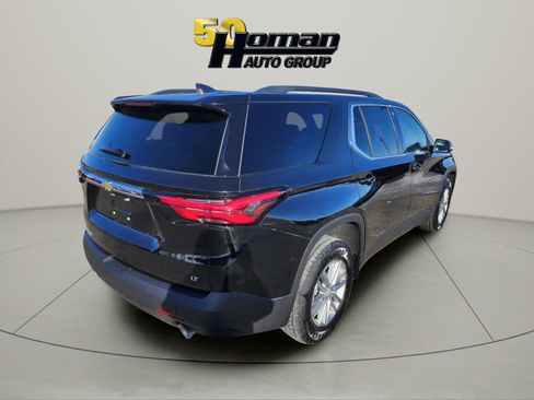 Used 2023 Chevrolet Traverse LT image 5