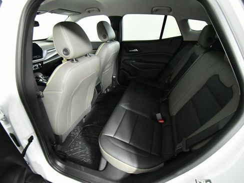 New 2026 Chevrolet Trax ACTIV image 24