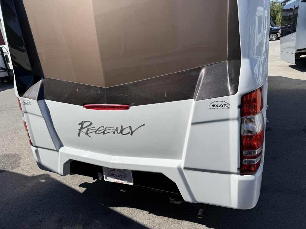 Used 2019 Mercedes-Benz Sprinter 170 image 32