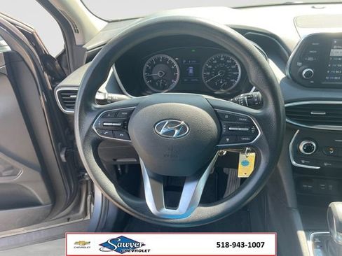 Used 2019 Hyundai Santa Fe SE FWD image 13