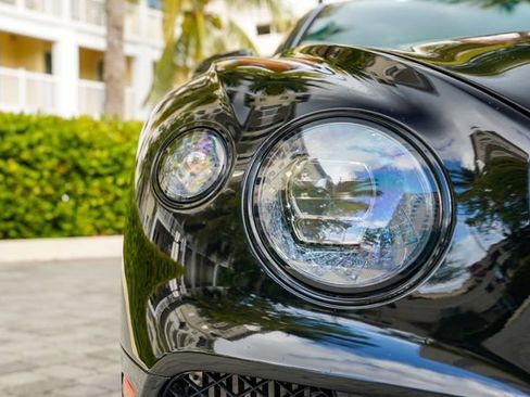 Used 2020 Bentley Continental GT V8 image 42