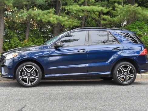Used 2018 Mercedes-Benz GLE 350 image 3
