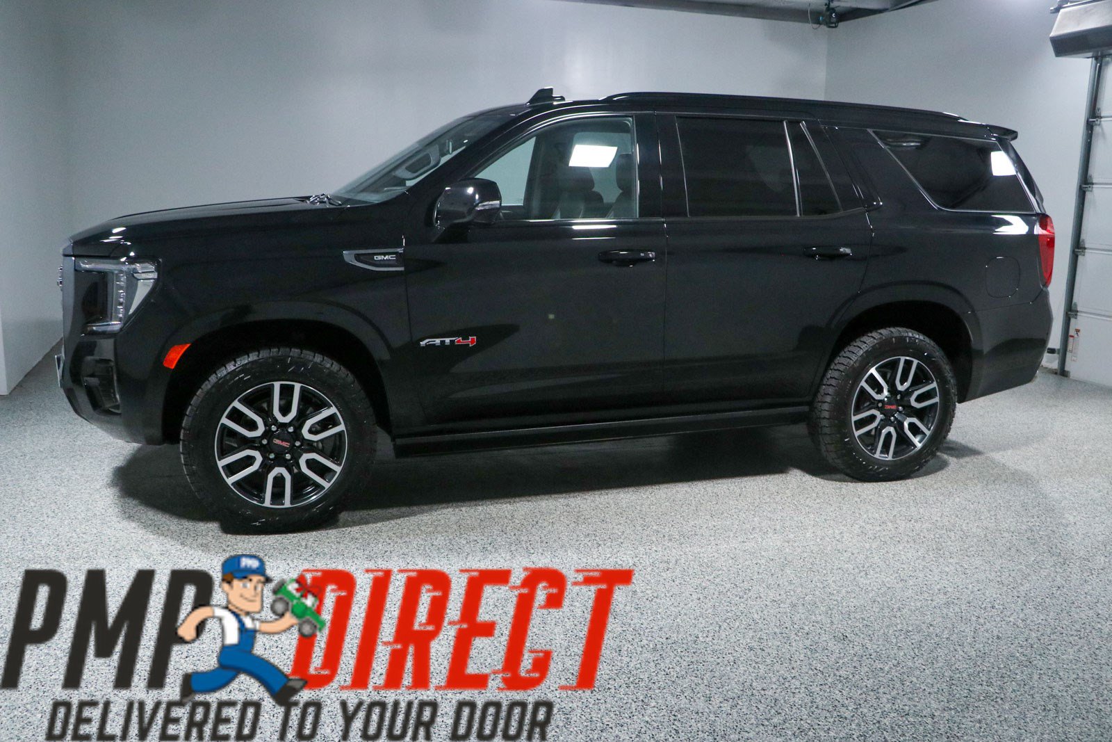 Used 2024 GMC Yukon AT4 w/ Technology Package AWD/4WD image 10