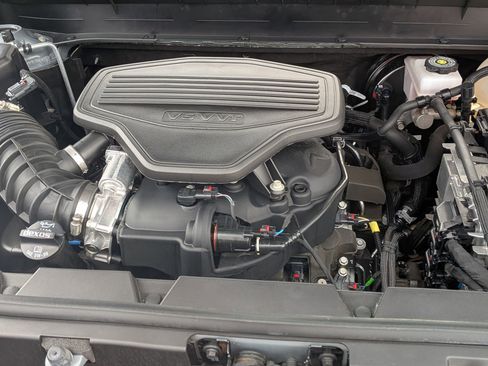 Certified 2023 GMC Acadia Denali w/ Denali Technology Package image 36