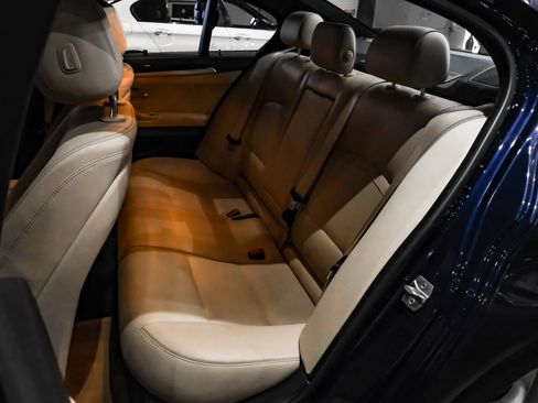 Used 2016 BMW 528i Sedan RWD image 37