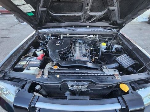 Used 2004 Nissan Frontier XE w/ (VTP) Value Truck Pkg image 18