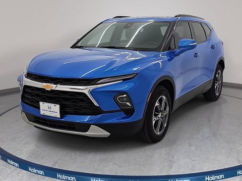 Used 2024 Chevrolet Blazer LT w/ Sound & Technology Package AWD/4WD image 1