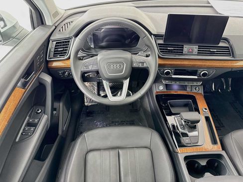 Used 2023 Audi Q5 2.0T Premium Plus w/ Premium Plus Package AWD/4WD image 24