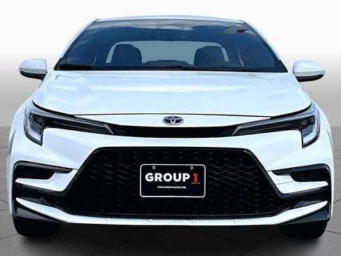 Used 2024 Toyota Corolla SE image 4