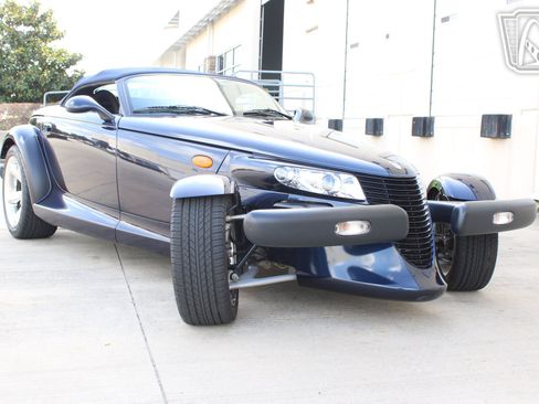 Used 2001 Chrysler Prowler RWD image 31