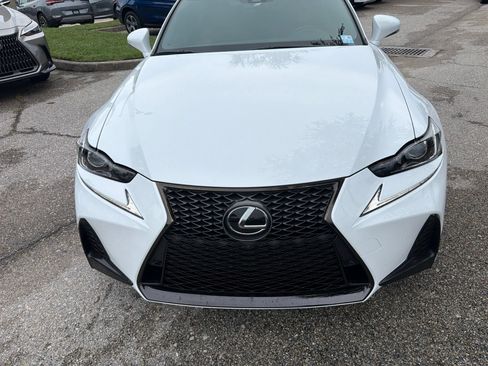 Used 2019 Lexus IS 300 F Sport w/ F Sport Package RWD image 10