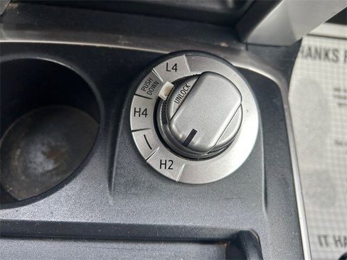 Used 2019 Toyota 4Runner SR5 image 19