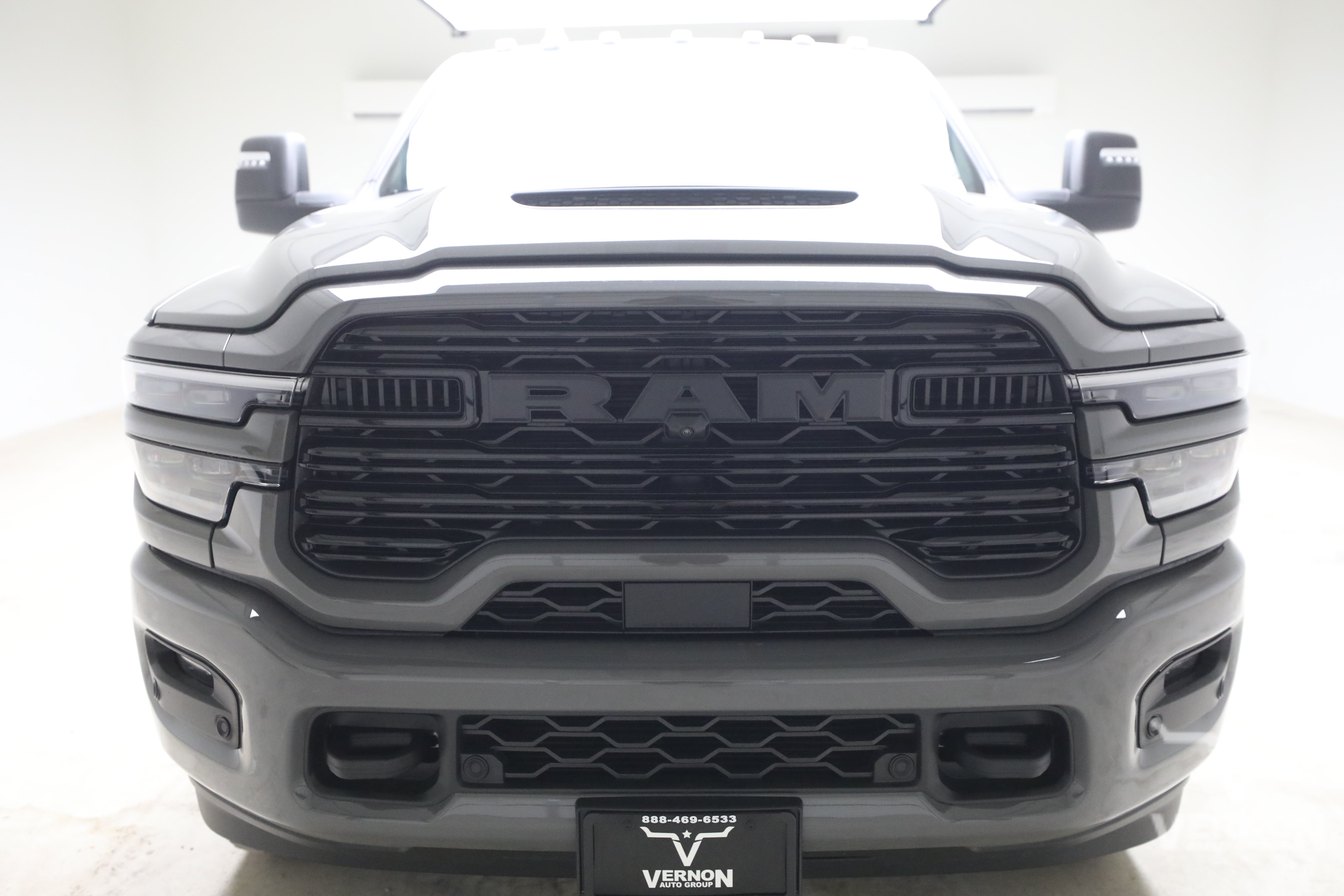 New 2027 RAM 3500 Laramie AWD/4WD image 8