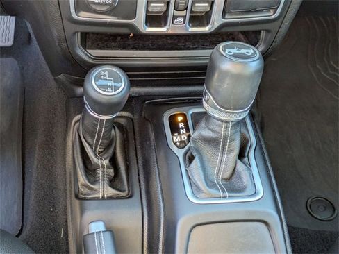 Used 2018 Jeep Wrangler Unlimited Sahara w/ Cold Weather Group image 24