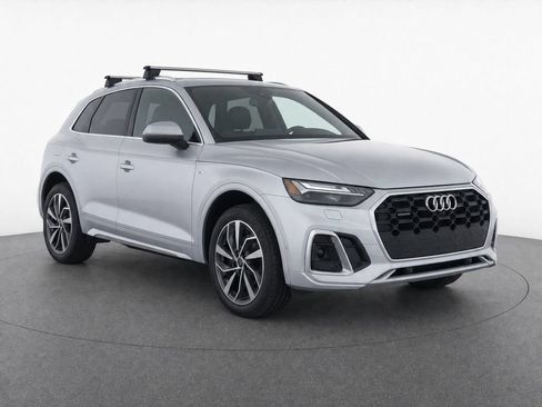 Used 2023 Audi Q5 2.0T Premium Plus AWD/4WD image 2