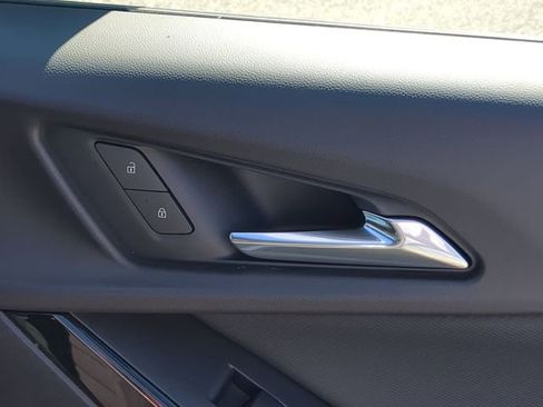 New 2026 Chevrolet Equinox LT w/ Midnight Edition image 37