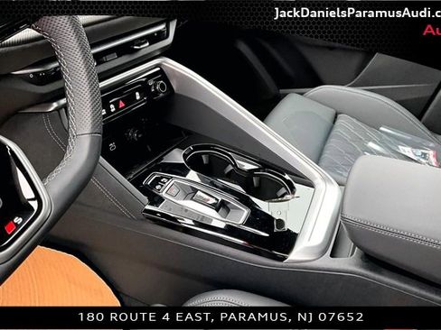 New 2025 Audi SQ5 Premium Plus image 8
