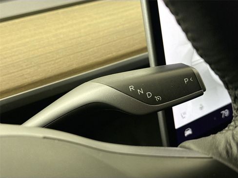 Used 2021 Tesla Model 3 Long Range image 23