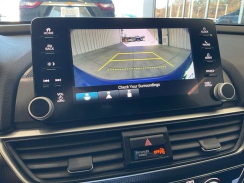 Used 2019 Honda Accord Sport image 15