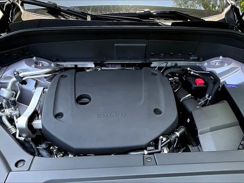 New 2026 Volvo XC90 B6 Ultra image 12