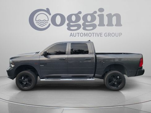 Used 2019 RAM 1500 Express w/ Express Value Package RWD image 3