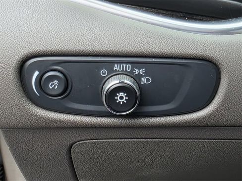 Used 2024 Chevrolet Malibu LT image 23