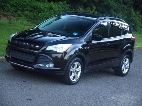 Used 2016 Ford Escape SE w/ Equipment Group 201A FWD image 22