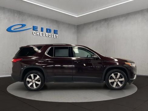 Used 2020 Chevrolet Traverse LT w/ LT Premium Package AWD/4WD image 16