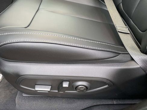 New 2025 Jeep Grand Cherokee Limited image 10